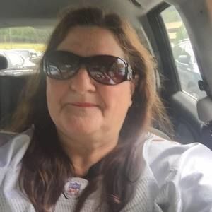 Meet your Posher, Jackie